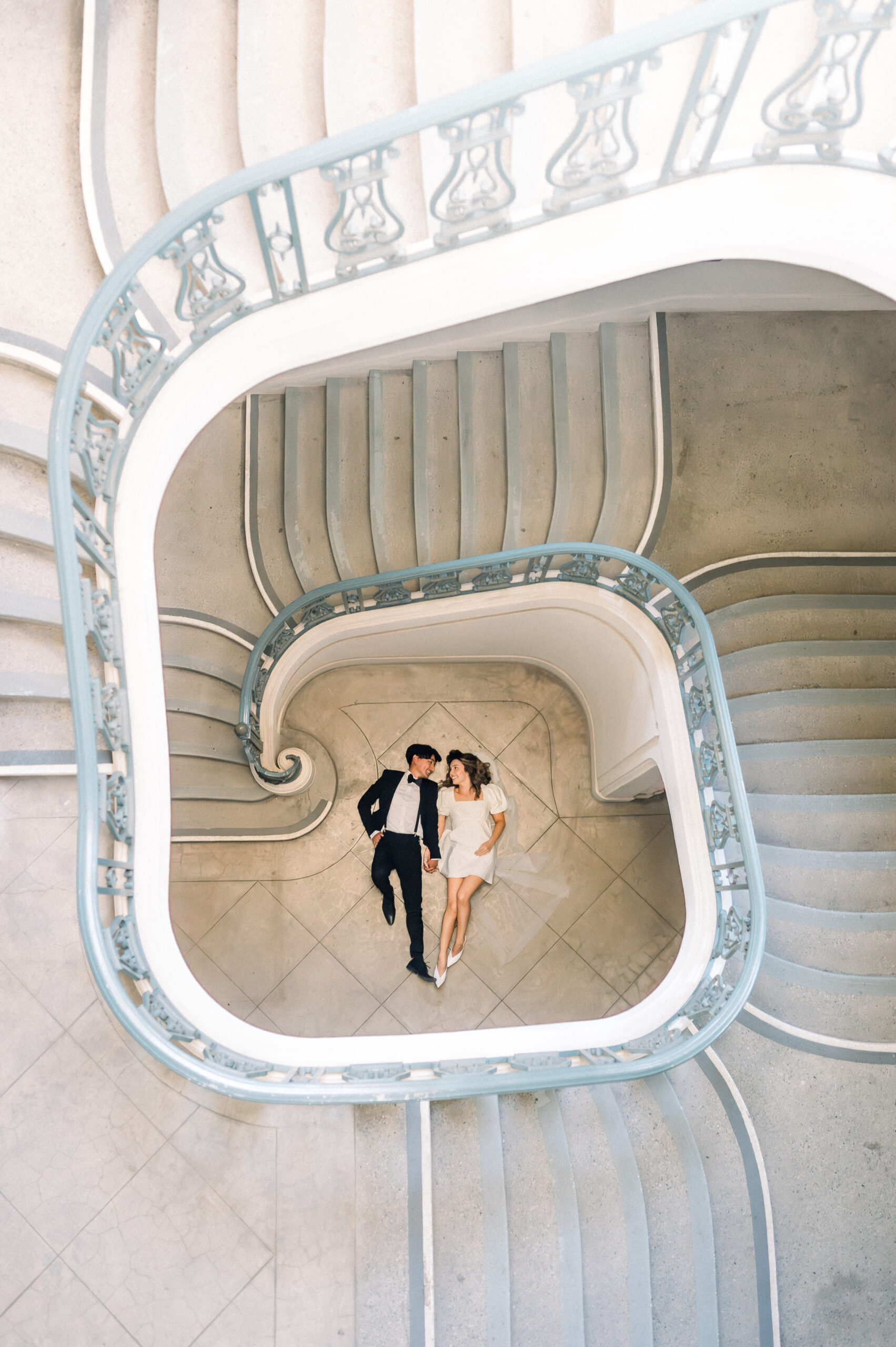 Couple at Pasadena City Hall in Los Angeles